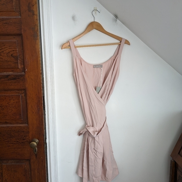 EVERLANE The Japanese GoWeave Short-Sleeve Wrap Dress in Rose NEW Size 00 - Picture 4 of 8
